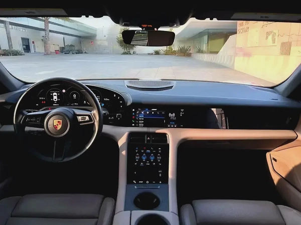 AED 3,030 P.M | 0% DOWN PAYMENT | PORSCHE TAYCAN | EV | 2022