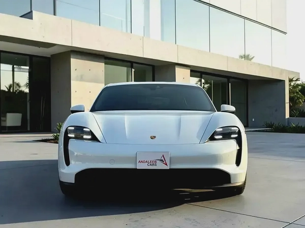AED 3,030 P.M | 0% DOWN PAYMENT | PORSCHE TAYCAN | EV | 2022