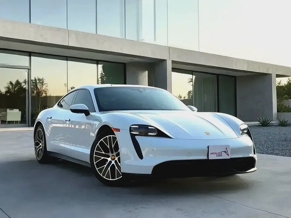 AED 3,030 P.M | 0% DOWN PAYMENT | PORSCHE TAYCAN | EV | 2022
