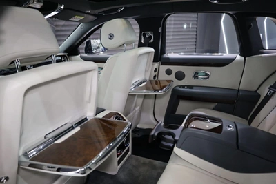 Rolls-Royce Ghost-9