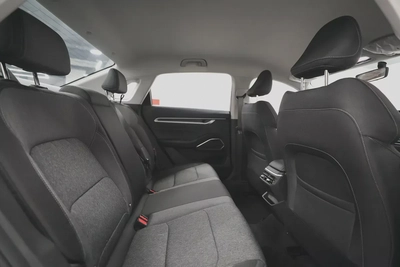 Geely Emgrand GS 2027-8