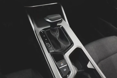 Geely Emgrand GS 2027-11