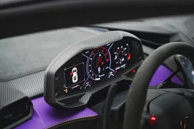 2024 LAMBORGHINI REVUELTO-7