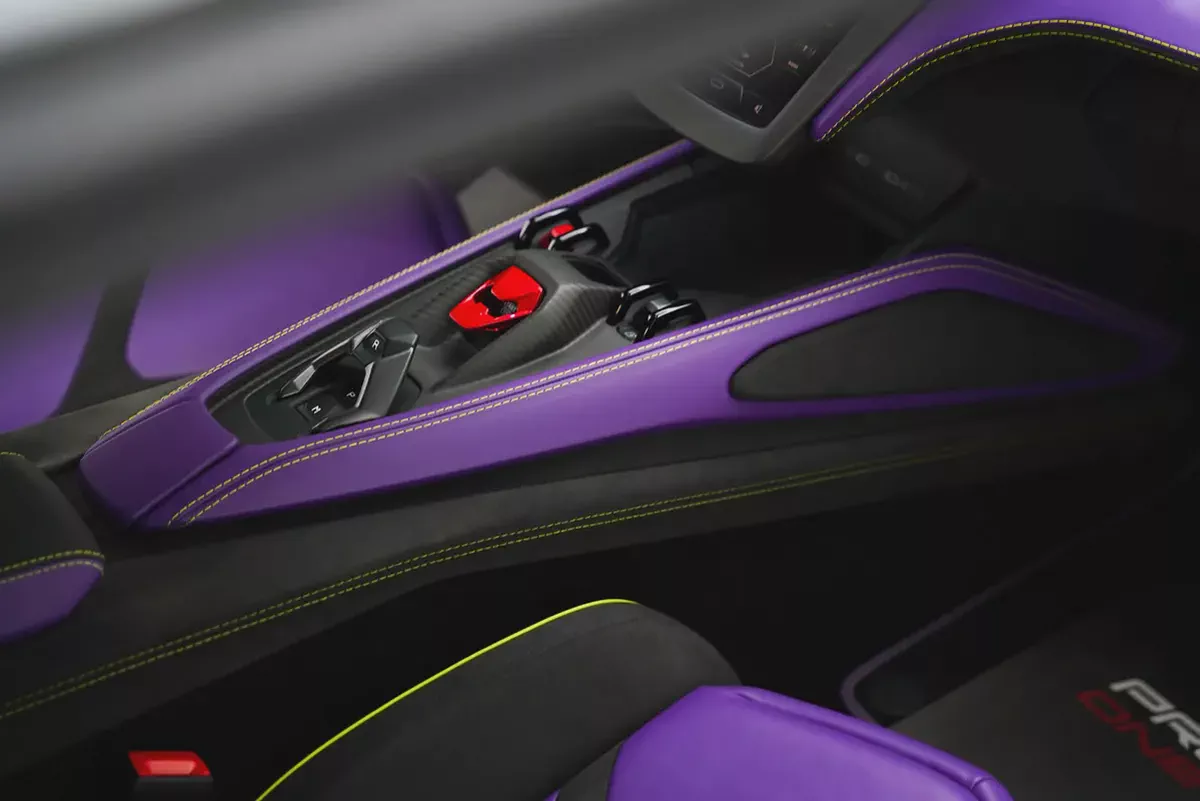 2024 LAMBORGHINI REVUELTO-12-12