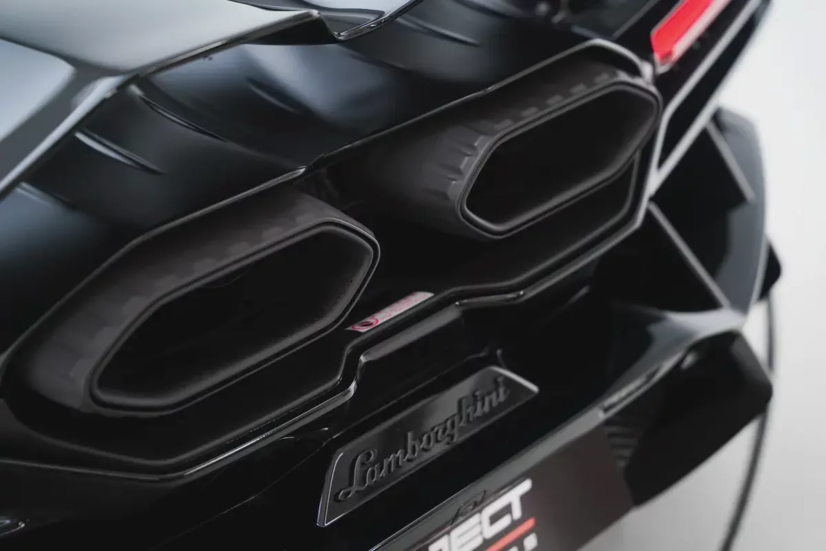 2024 LAMBORGHINI REVUELTO-16-16