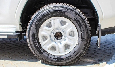 Toyota Land Cruiser LAND CRUISER GXR 3.3L DIESEL 2024-13
