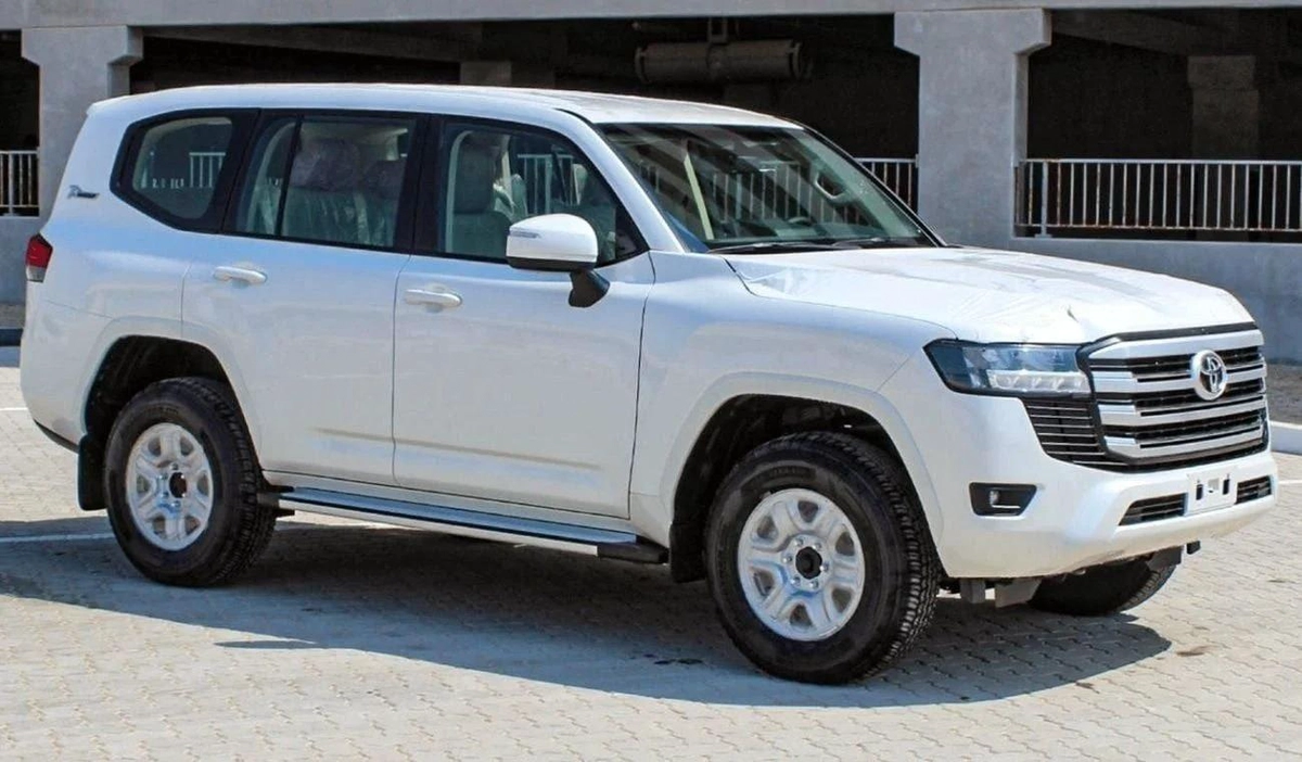 Toyota Land Cruiser LAND CRUISER GXR 3.3L DIESEL 2024-14-14