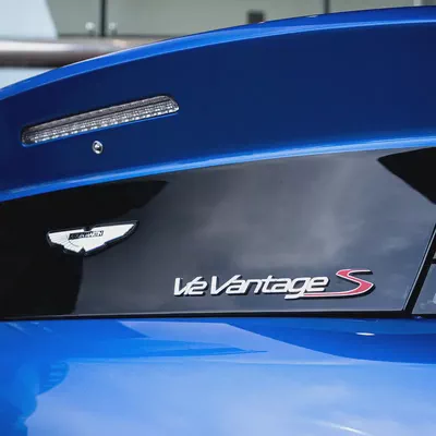 2015 ASTON MARTIN VANTAGE S ( BRAND NEW )-10