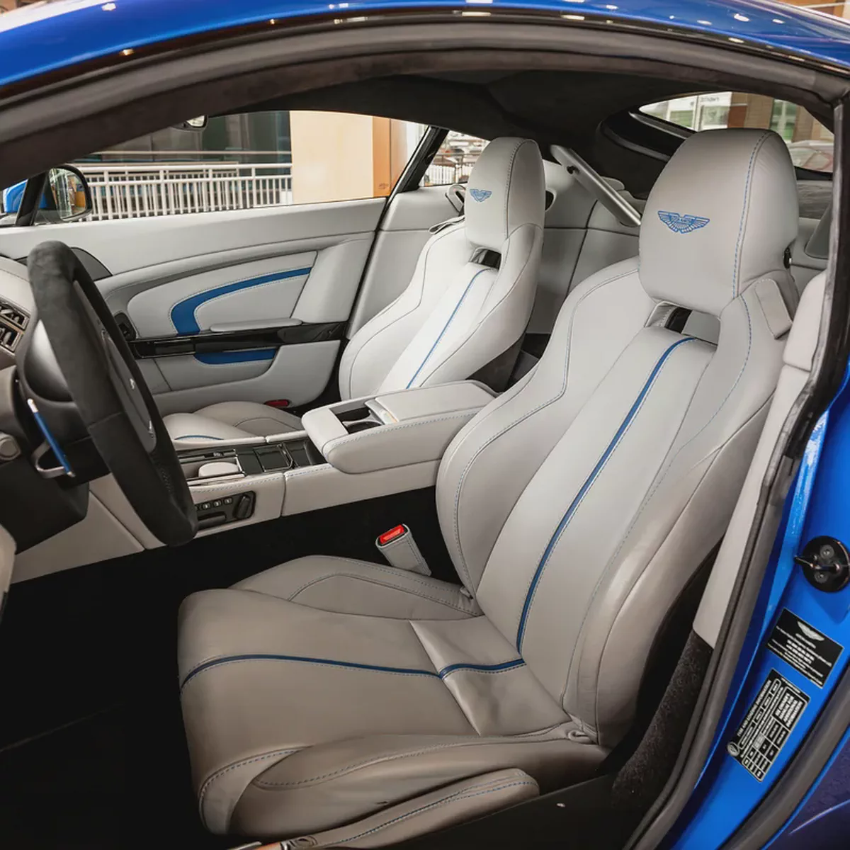 2015 ASTON MARTIN VANTAGE S ( BRAND NEW )-7-7