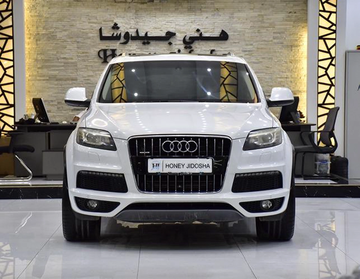 Audi Q7 S-Line 40TFSi Quattro ( 2015 Model ) in White Color GCC Specs