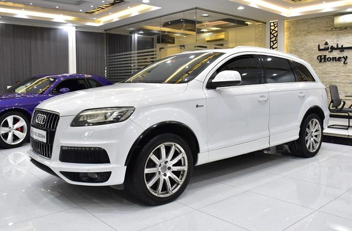 Audi Q7 S-Line 40TFSi Quattro ( 2015 Model ) in White Color GCC Specs-10-10
