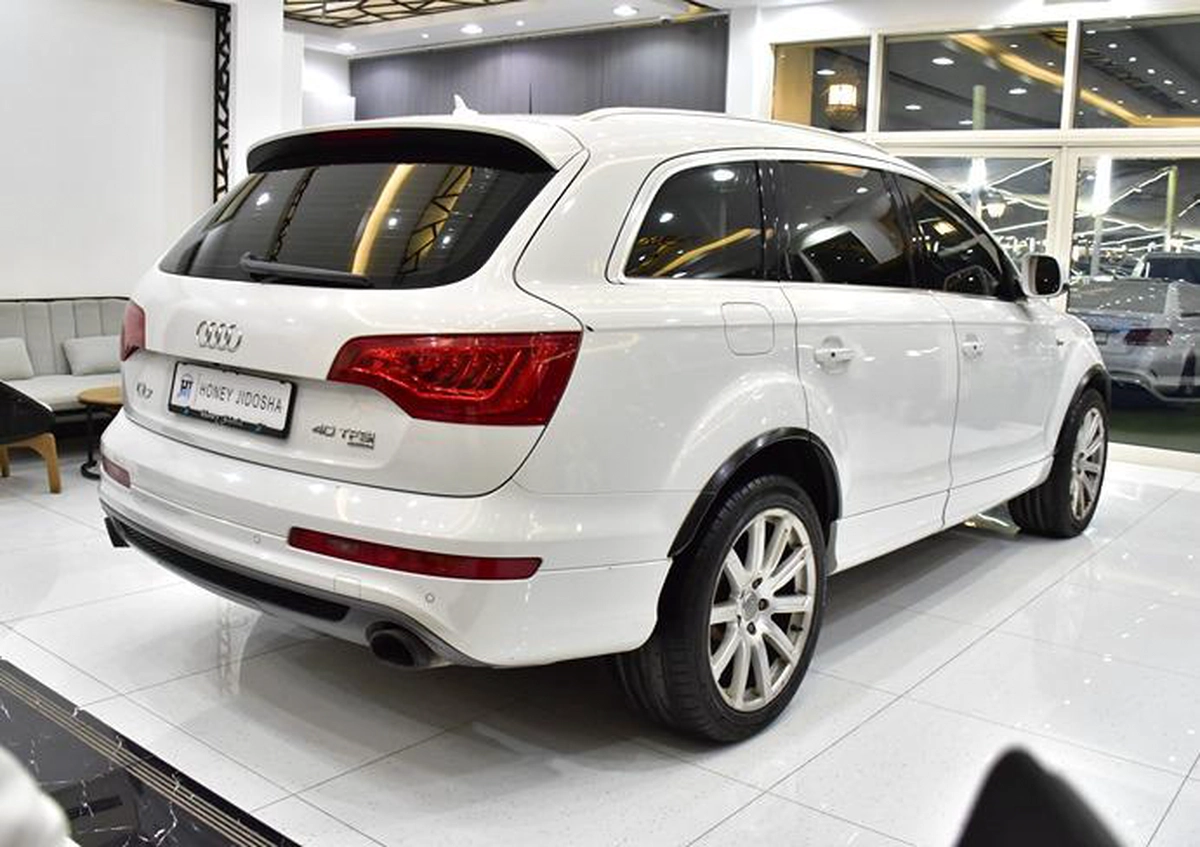 Audi Q7 S-Line 40TFSi Quattro ( 2015 Model ) in White Color GCC Specs-14-14
