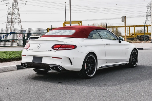 2019 - BENZ C63 S CABRIOLET  - SUPER CLEAN - LIKE NEW - ONLY 68,000 KM
