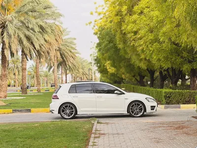 GCC Specs 2015 Volkswagen Golf R - Well Maintained-12