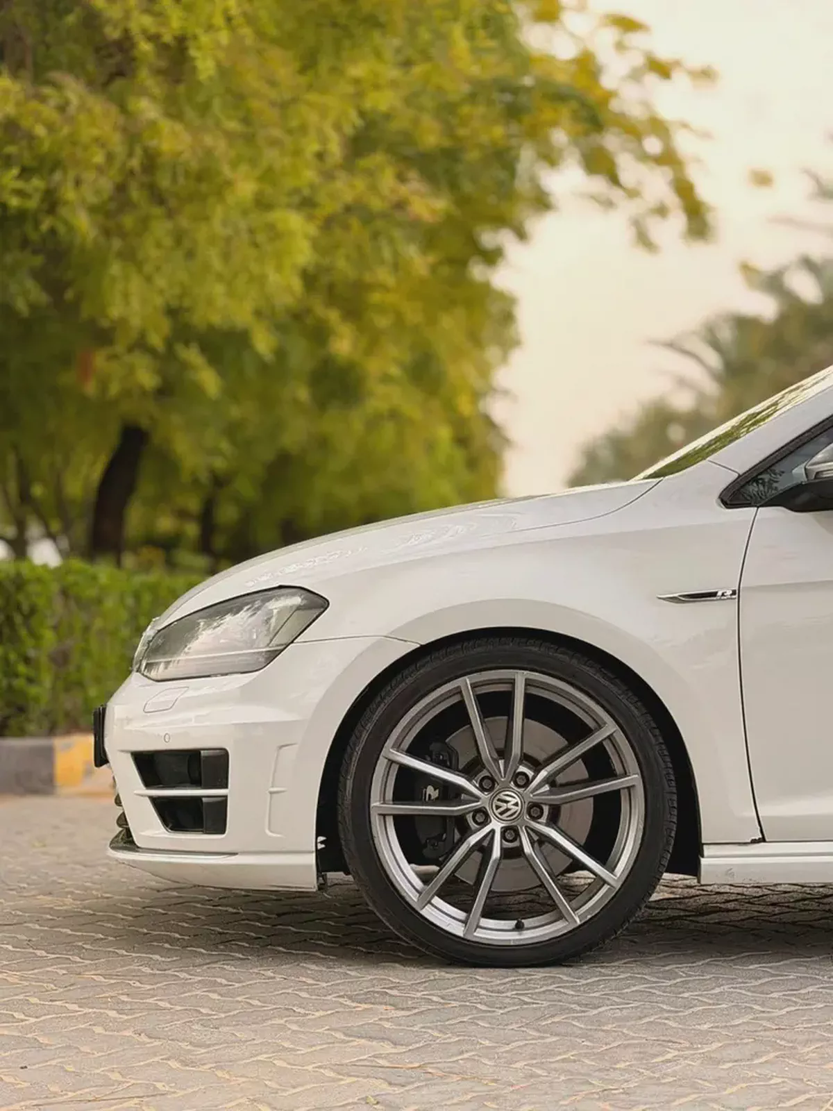 GCC Specs 2015 Volkswagen Golf R - Well Maintained-10-10