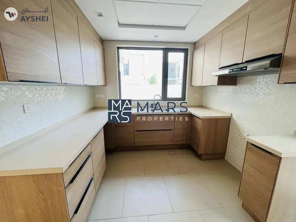 Brand New Corner Unit | New Phase Ready To Move