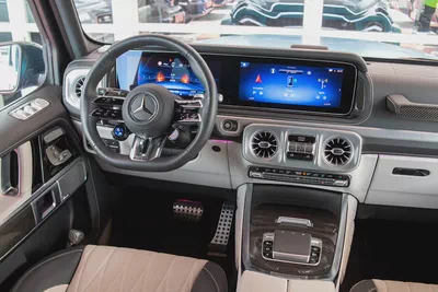 MERCEDES G63 2025 | 4,200KM | UNDER WARRANTY | CARBON FIBER-16