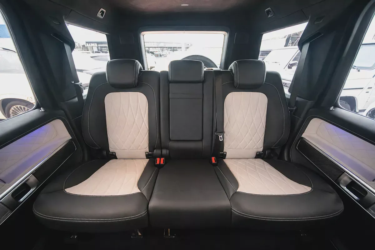 MERCEDES G63 2025 | 4,200KM | UNDER WARRANTY | CARBON FIBER-15-15