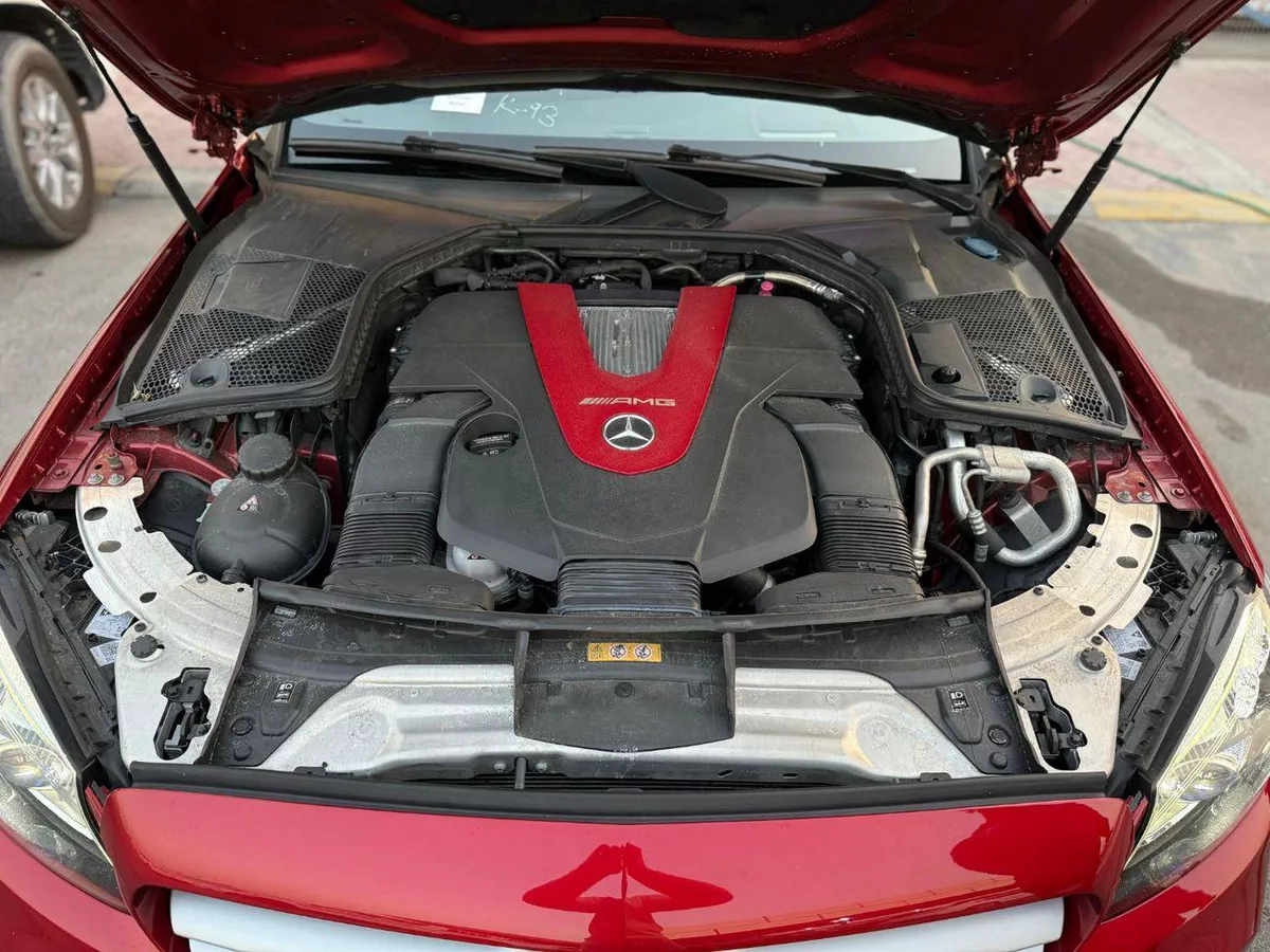 Mercedes Benz C43 AMG STANDARD-18-0