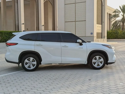 Toyota Highlander GXR Hybrid 2022 - GCC Specs - Excellent Condition-15