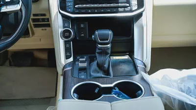 2025 Toyota Land Cruiser VXR 4.0L GCC Specs-9