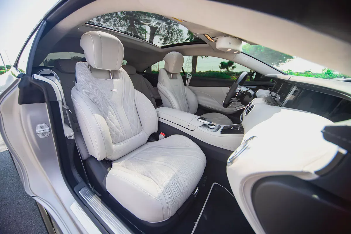 Mercedes Benz S63 AMG | 2015 | 17,500 km |-10-10