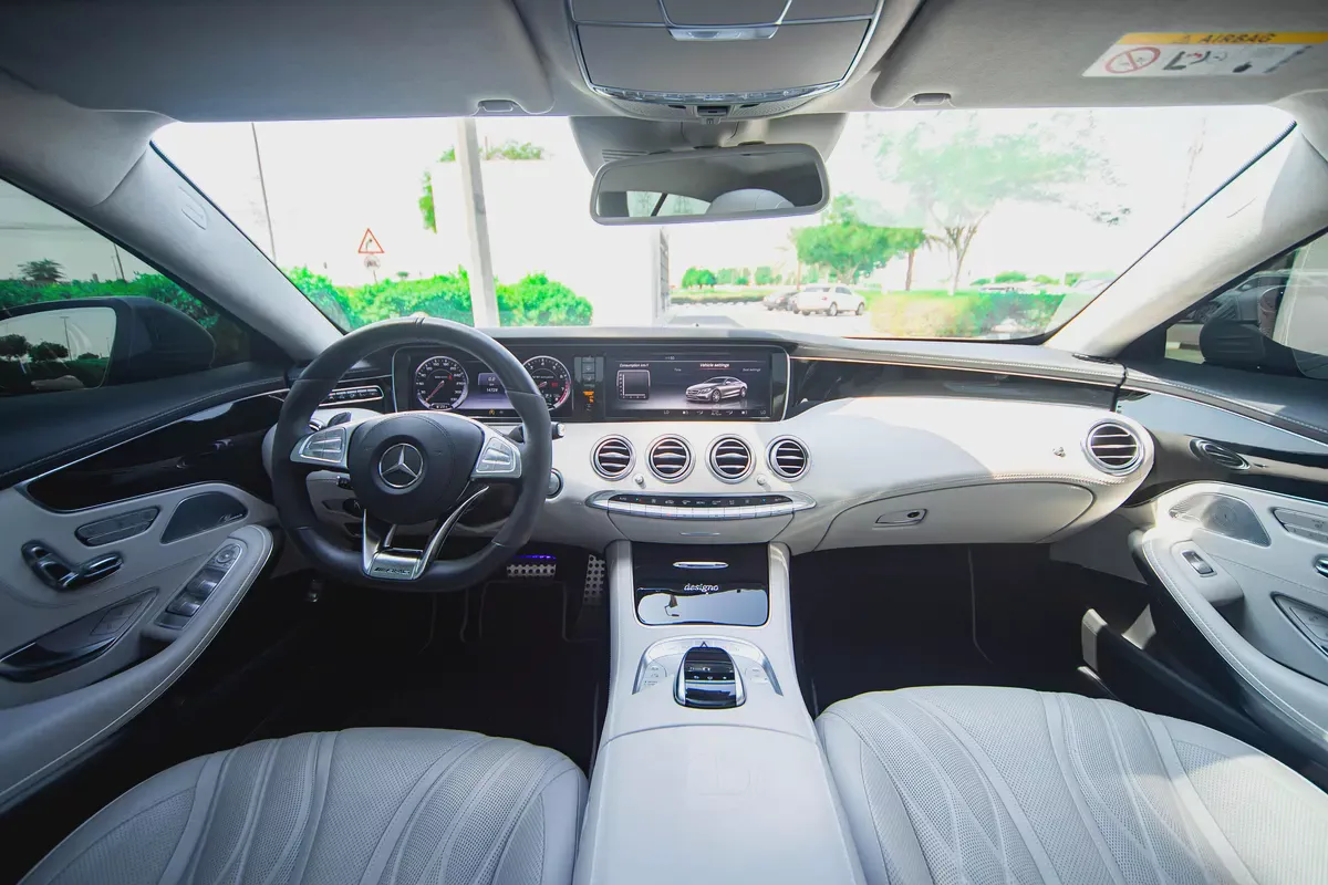Mercedes Benz S63 AMG | 2015 | 17,500 km |-11-11