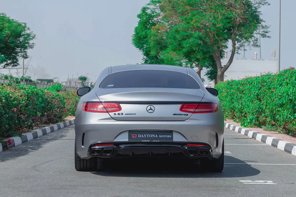 Mercedes Benz S63 AMG | 2015 | 17,500 km |-5-5