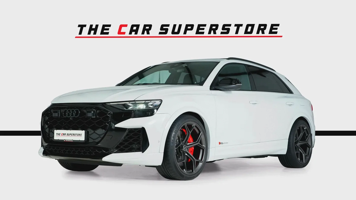 AUDI RSQ8 Performance-Super SUV-Exclusive Order-Carbon Ceramic Brakes-23 Inch Satin Grey Rims-3-3