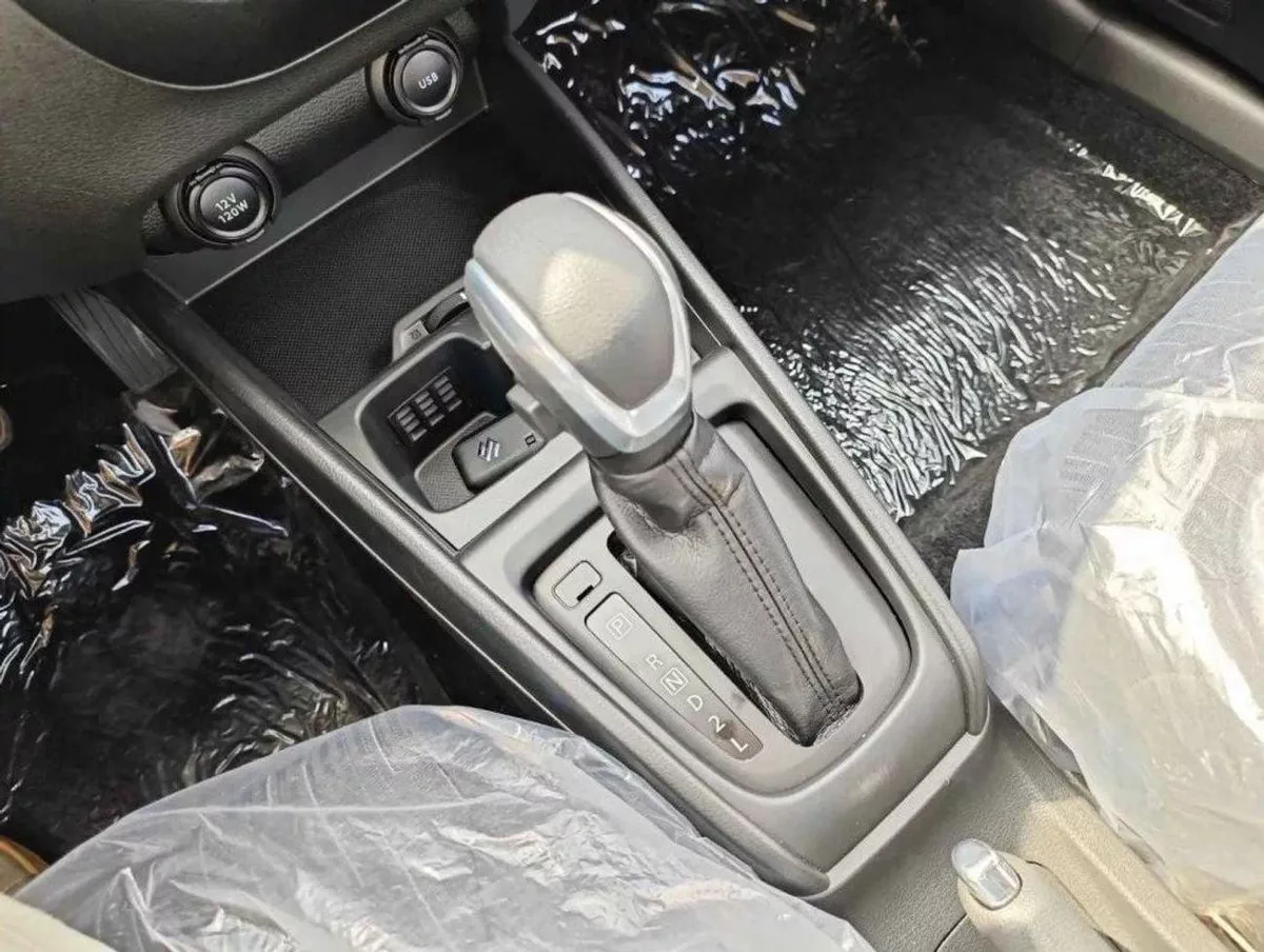 Suzuki Ertiga GLX SUZUKI ERTIGA GLX 2024 A/T 1.5L 4CY PETROL SILVER full-10-0