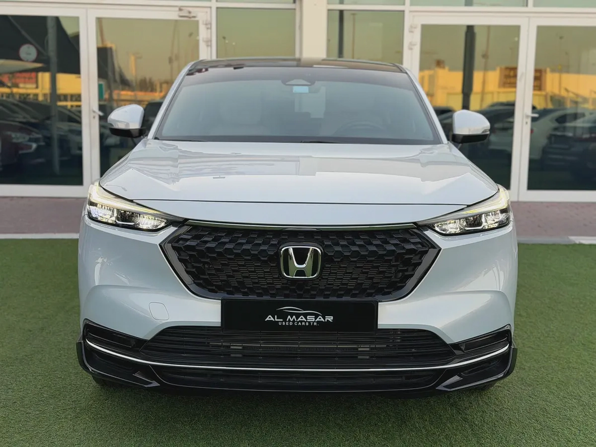 2024 Honda HR-V EX - GCC -FREE ACCIDENT-ORIGINAL PAINT—FULL SERVICE HISTORY-UNDER WARRANTY—Excellent