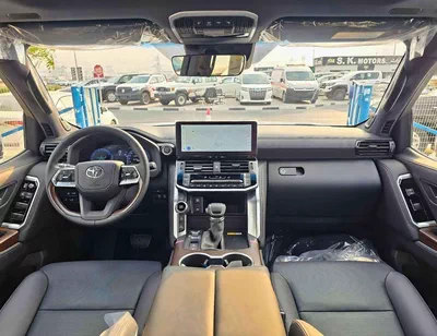 Toyota Land Cruiser VX /4.0L PETROL V6 /RADAR /BIG DVD/JBL SPEAKERS / REAR ENTERTAINMENT DVD /MID OPTION (CODE#VX4MA)-16