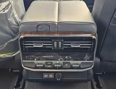 Toyota Land Cruiser VX /4.0L PETROL V6 /RADAR /BIG DVD/JBL SPEAKERS / REAR ENTERTAINMENT DVD /MID OPTION (CODE#VX4MA)-22