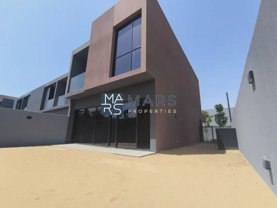 STUNNING 3BEDROOM CORNER | Kaya MASAAR-17