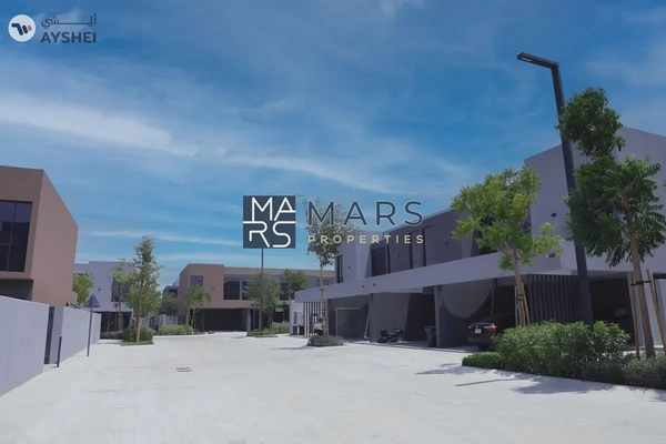 STUNNING 3BEDROOM CORNER | Kaya MASAAR