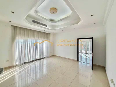 Spacious || 4 Bedroom Villa || private swimming pool || Huge Garden ||-8