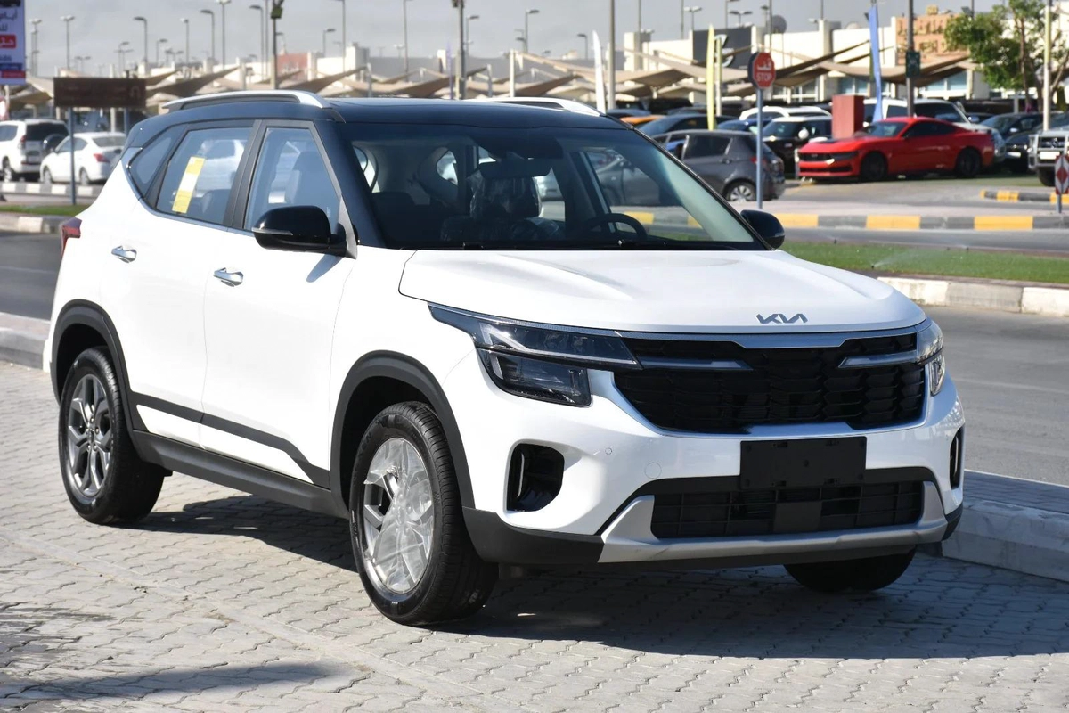 KIA SELTOS 2025 | WHITE-18-18