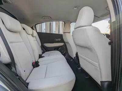 Honda HR-V 2019 EX | GCC Specs | Low KM| Agency Mint Premium Condition MID Sized Family SUV-8