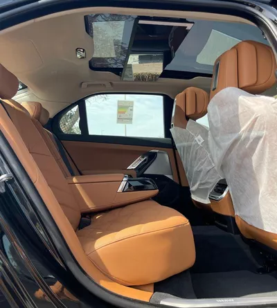 BMW 740i LUXURY PURE EXCELLENCE-17