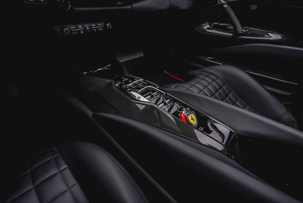 2024 FERRARI 812 COMPETIZIONE APERTA