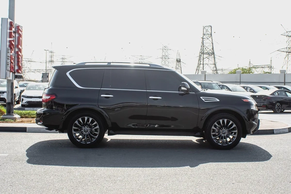 2024 - NISSAN ARMADA PLATINUM -  ONLY 17,000 KM - NO ACCIDENT
