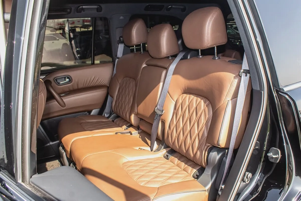 2024 - NISSAN ARMADA PLATINUM -  ONLY 17,000 KM - NO ACCIDENT