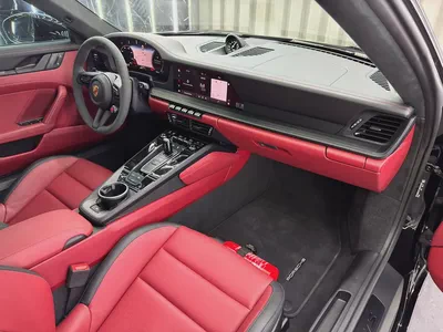 Porsche 911 Carrera GTS | GCC  | Al Naboodah Warranty 05/2027 | AL Naboodah Full Service History-9