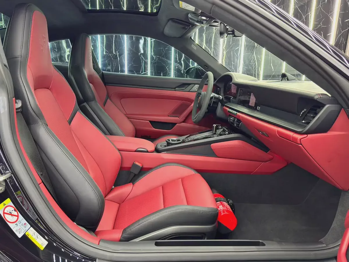 Porsche 911 Carrera GTS | GCC  | Al Naboodah Warranty 05/2027 | AL Naboodah Full Service History-11-11