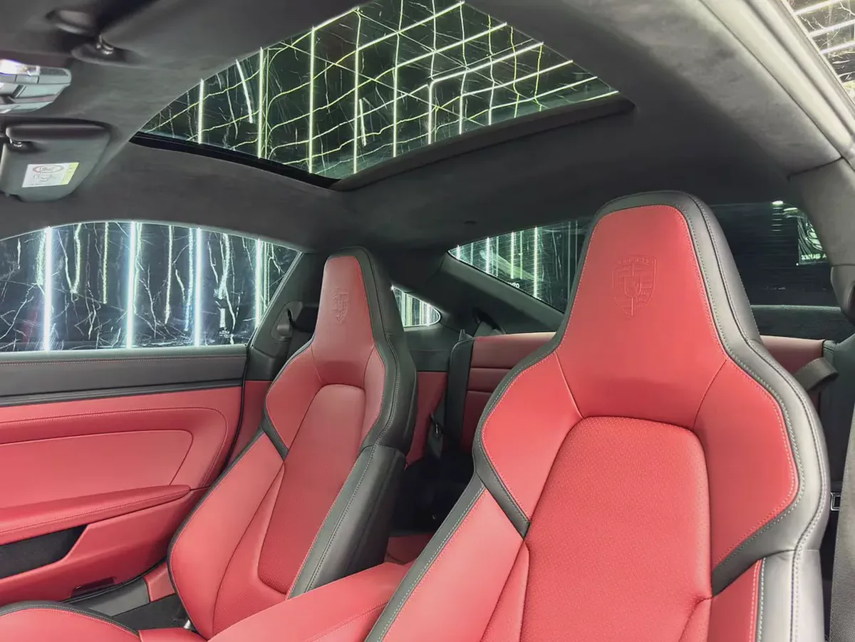Porsche 911 Carrera GTS | GCC  | Al Naboodah Warranty 05/2027 | AL Naboodah Full Service History-17-17