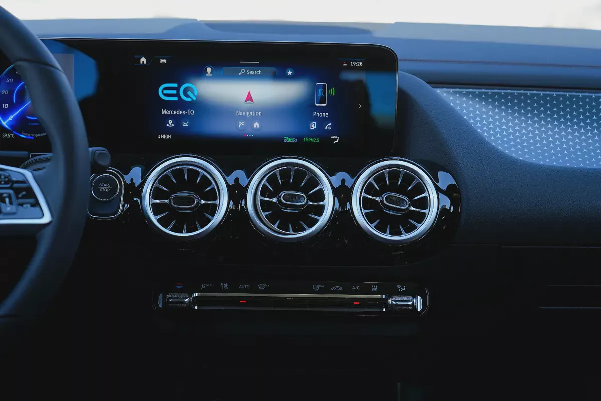 MERCEDES EQA 260 2025!! FULLY ELECTRIC CAR!! MENTIONED PRICE IS FOR EXPORT ONLY!!-6-6