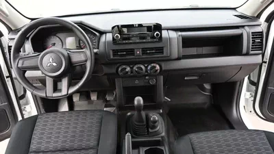 Mitsubishi L200 GLX Mitsubishi L200 2.4L Diesel MT MY2024-7
