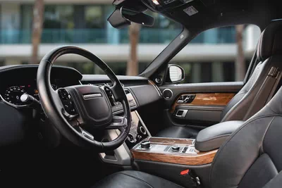 4,005 P.M |  Range Rover HSE | 0% Downpayment | UNDER WARRANTY!-8