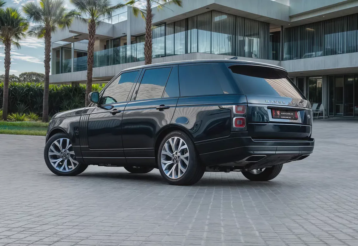 4,005 P.M |  Range Rover HSE | 0% Downpayment | UNDER WARRANTY!-2-2