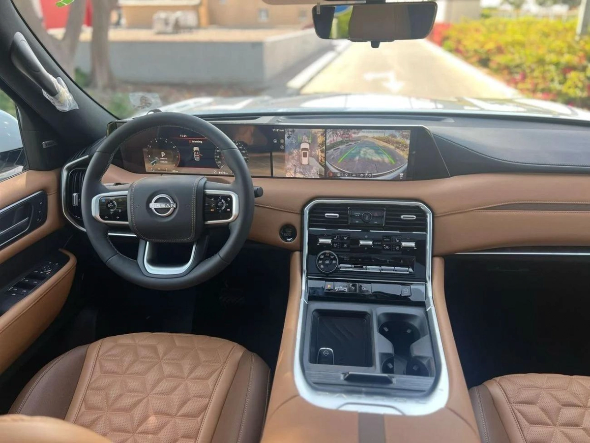 Nissan Patrol SE PLATINUM-2-2
